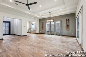 Building Photo - 661 inner