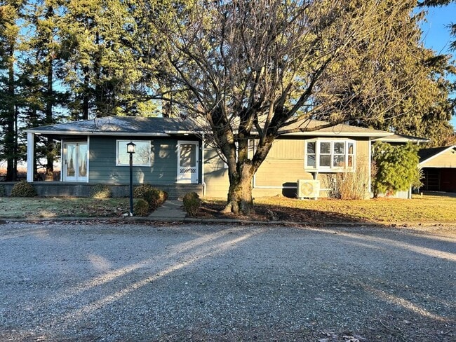 Primary Photo - North County Lynden Home for Rent