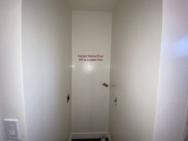Building Photo - Northwest Reno House - Like New! 3 Bedroom...