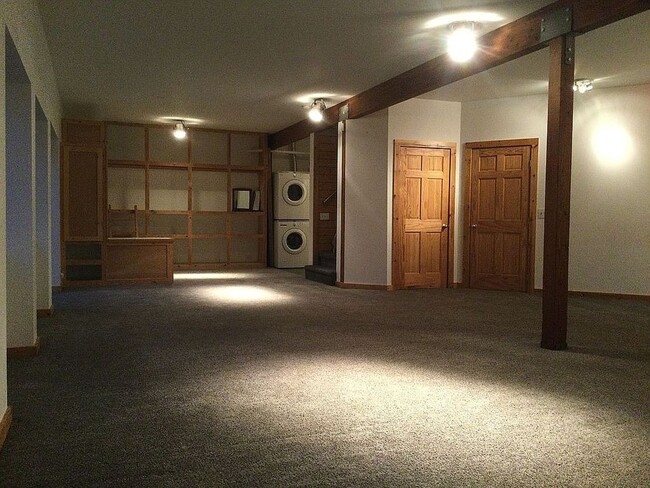 Building Photo - Custom chalet located in an exclusive neighborhood at the base of Teton Pass