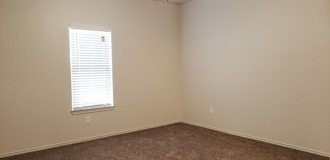 Building Photo - Cooper ISD- Luxury Duplex in Southwest Lub...