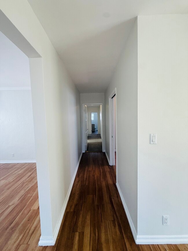 Building Photo - 818 Shenandoah St