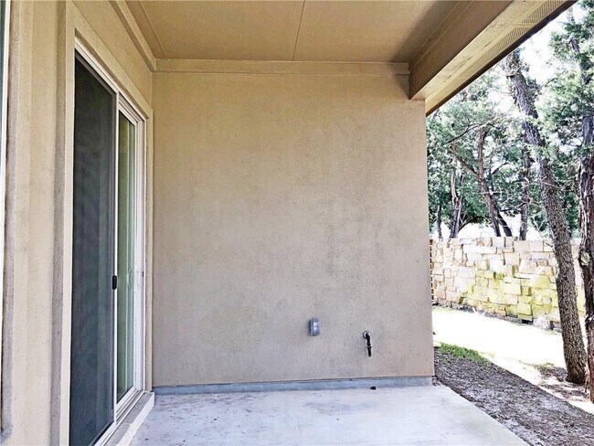 Building Photo - 10911 Hidden Caves Way