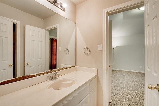 Building Photo - 705 Sundown Way