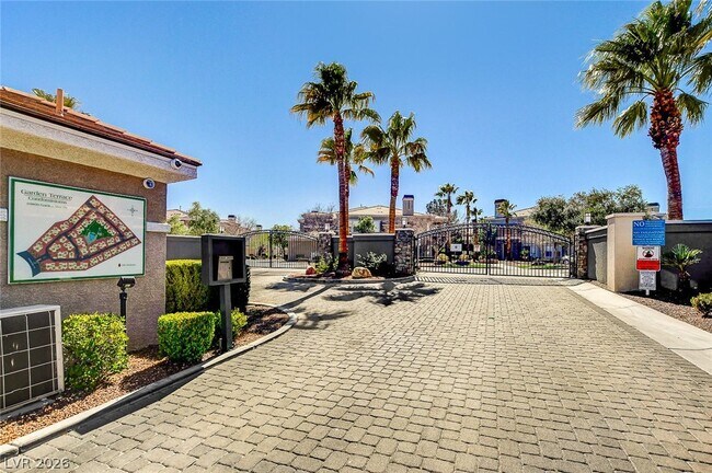 Building Photo - 10809 Garden Mist Dr
