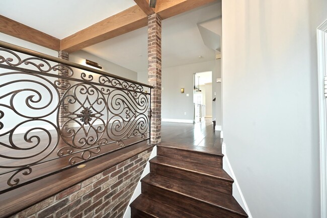 Building Photo - 44171 Paget Terrace