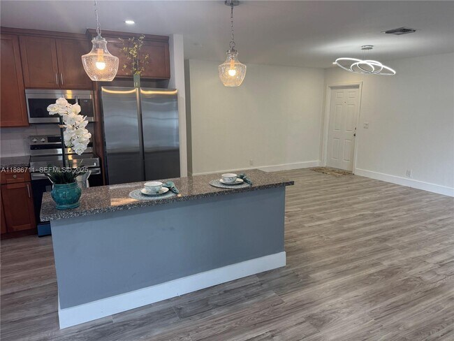 Building Photo - 5209 NW 18th St