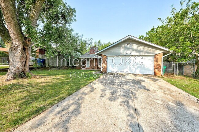 Building Photo - 5233 Coble St