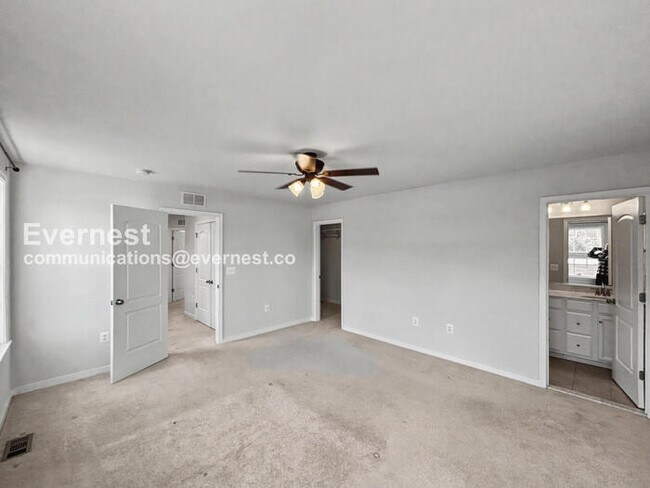 Building Photo - 1325 Claytor Ln