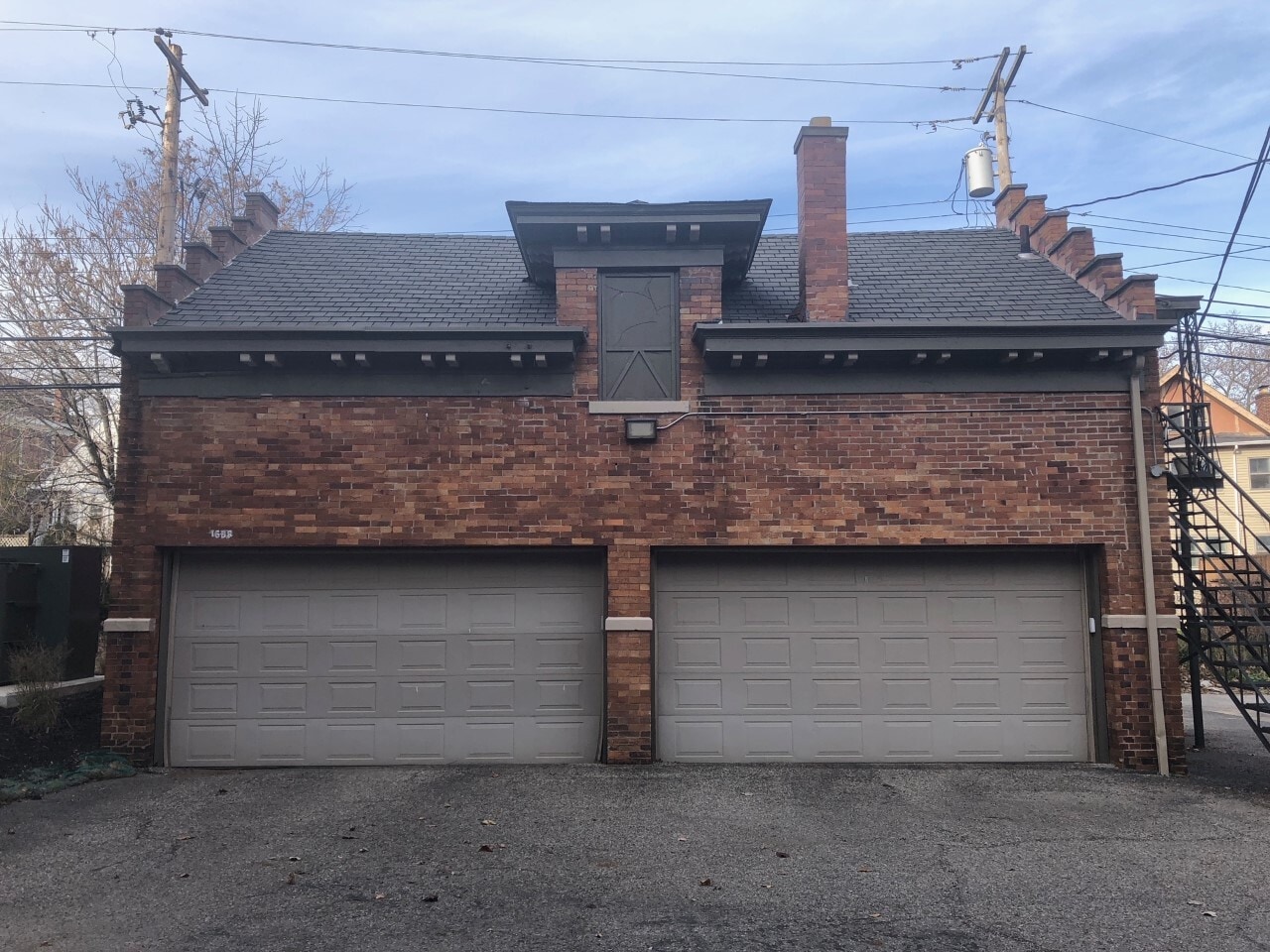 Garage space with remote entry - 1688 E Broad St