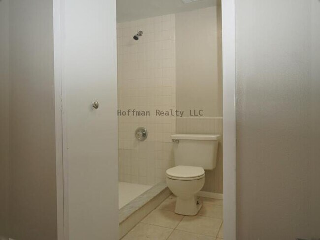 Building Photo - South Tampa condo in Hyde Park