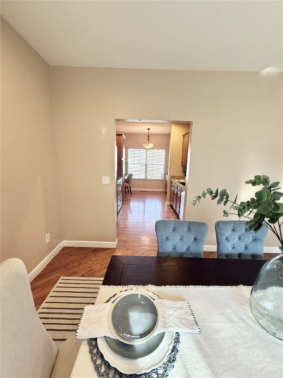 Building Photo - 709 Michael St