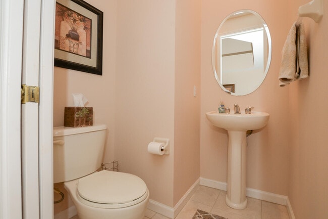 Building Photo - 8108 Carnoustie Pl