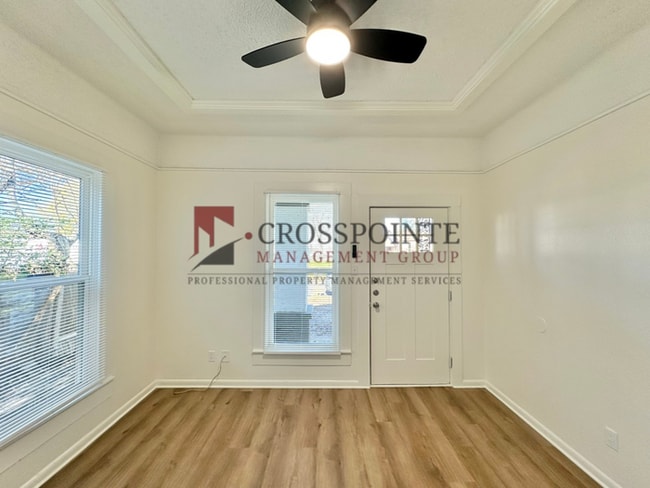 Building Photo - Coming Soon! Remodeled 1 Bedroom 1 Bath in the Heart of Tyler!