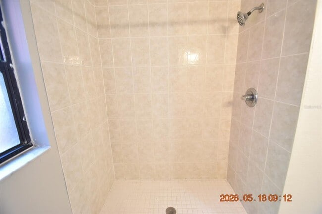Building Photo - 625 Fairwood Forest Dr