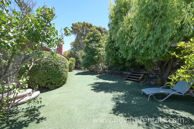 Building Photo - 65 Santa Maria Dr