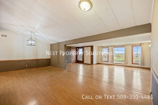 Building Photo - 16388 Rd I NE