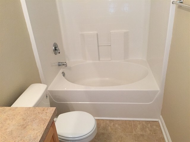 Building Photo - 26 Hartland Ct