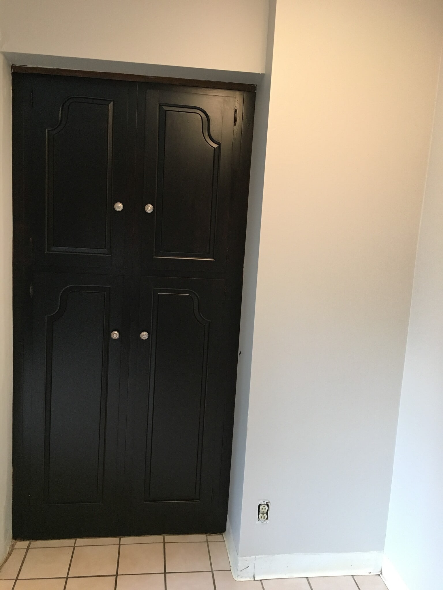 Building Photo - 2638 Fenwick Rd