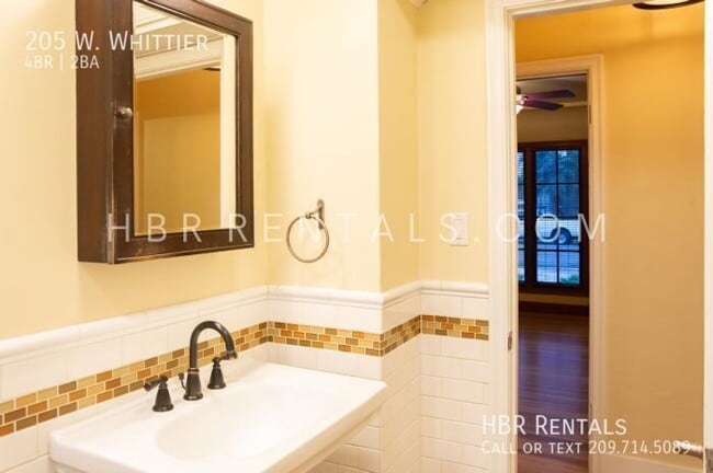 Building Photo - 205 W. Whittier-