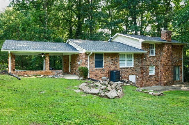 Building Photo - 4411 Langdon Dr