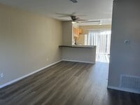 Building Photo - Updated 2BR/1BA 2 Story Townhome in Park Like setting in Santee