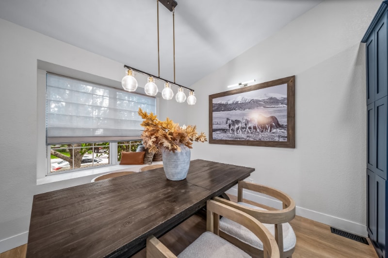 Building Photo - 16410 Martingale Dr