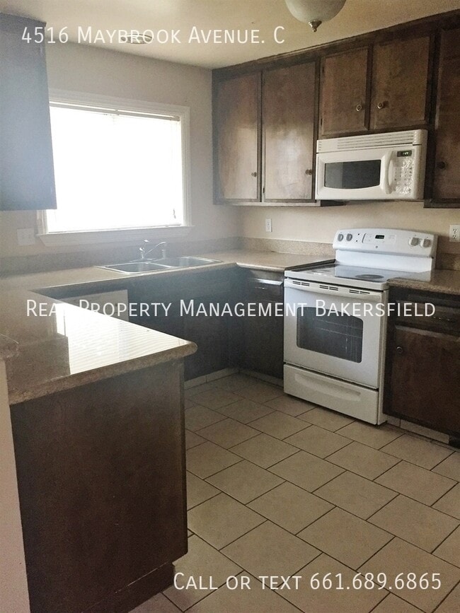 Building Photo - 4516 Maybrook Ave