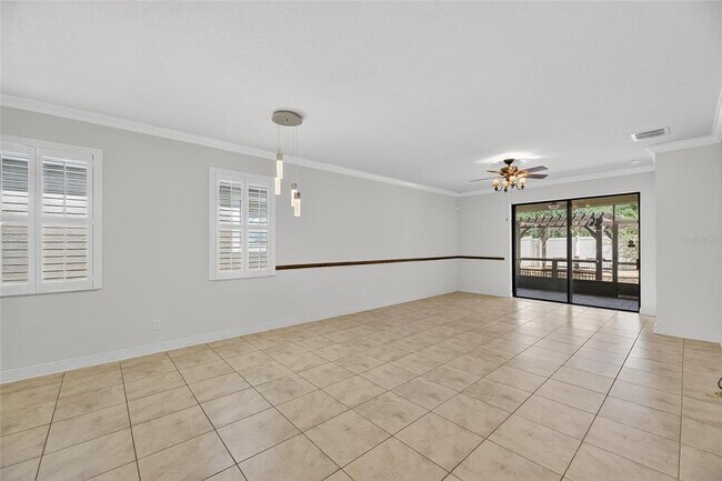 Building Photo - 11648 Palmetto Pine St