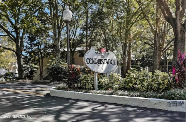 Building Photo - 9 Tarragona Ct