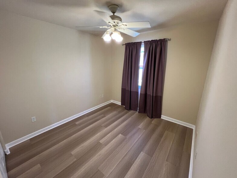 Building Photo - 17065 SW 93rd St