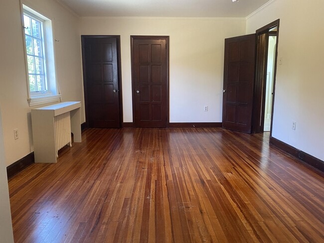 Building Photo - 20 Safe Harbor Village