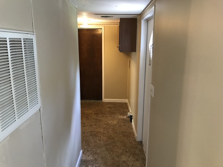 Hallway and Back Door - 4908 Ridgecrest Rd