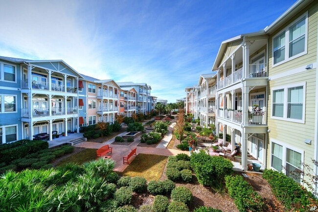 Building Photo - 8700 Front Beach Rd