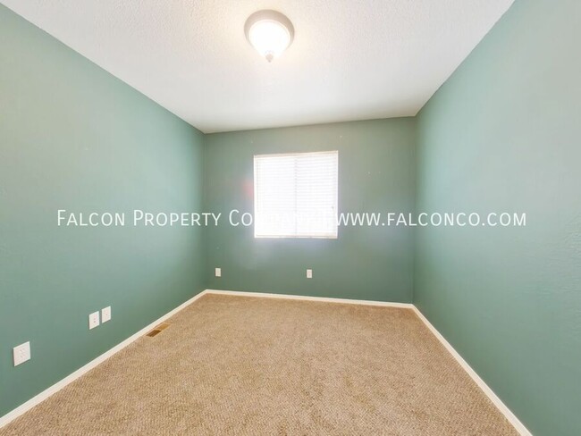 Building Photo - 1111 Mt Estes Dr