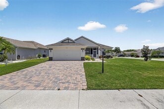 Building Photo - 1103 Villeroy Dr