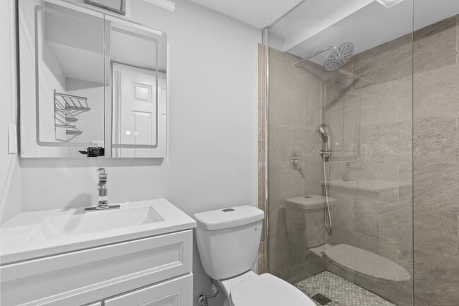 Building Photo - 36 Ocean Dr E