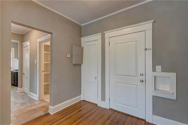 Building Photo - 722 Ponce De Leon Ct NE