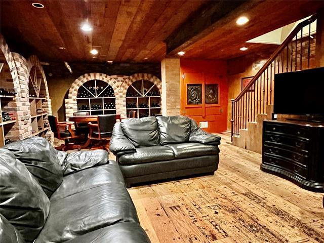 Building Photo - 1707 Rio Vista Dr