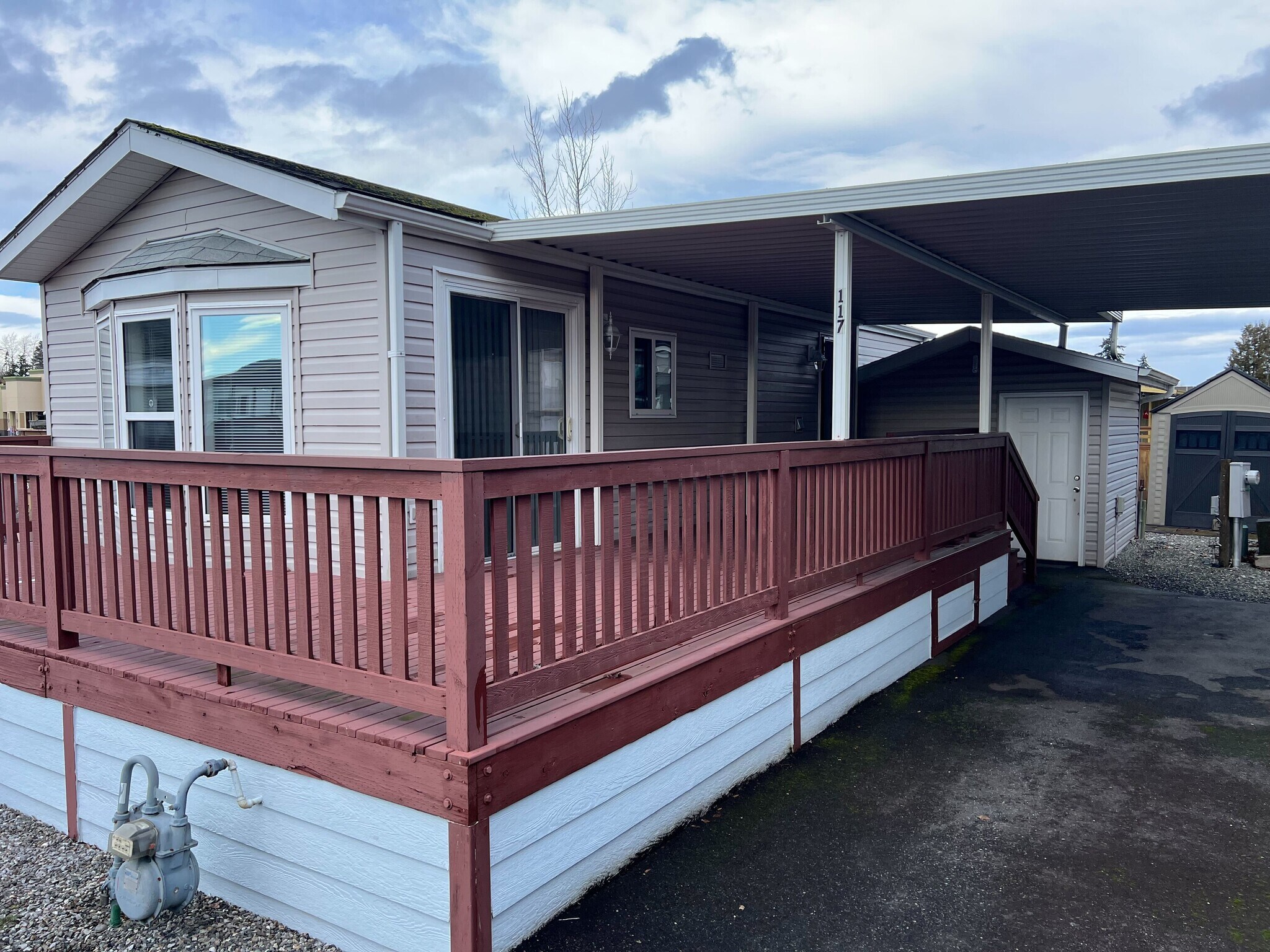 Building Photo - 1200 Lincoln St