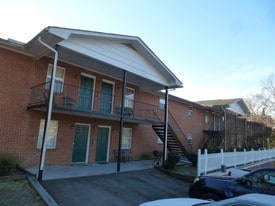Building Photo - Oakhill Apartments