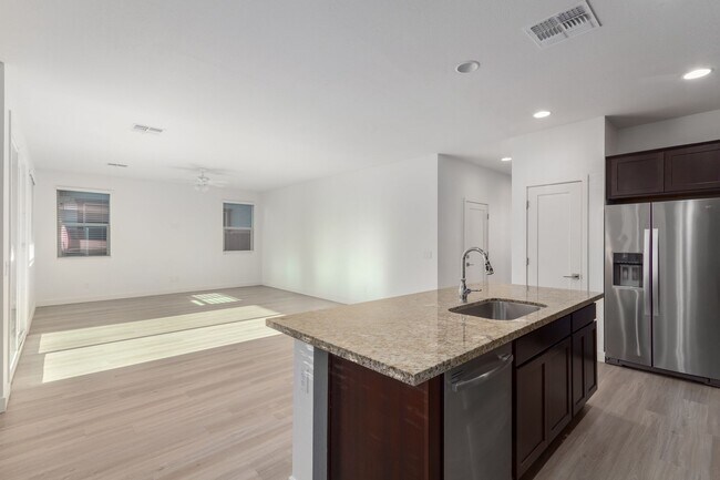 Building Photo - 2327 S Wycliff Cir