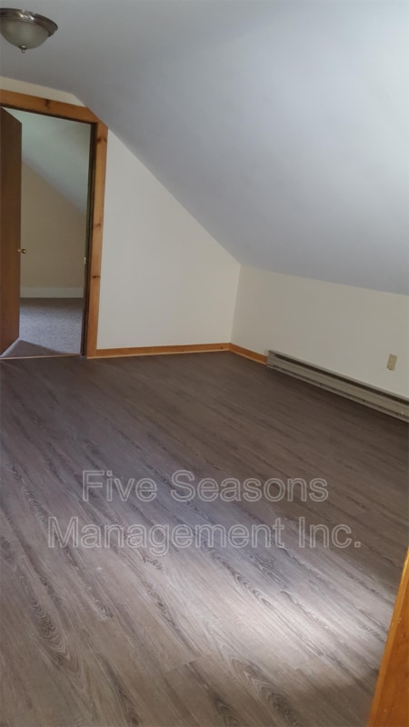 Building Photo - 80 Chase St