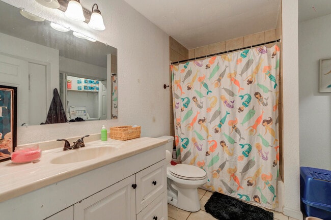 Building Photo - 4202 44th St