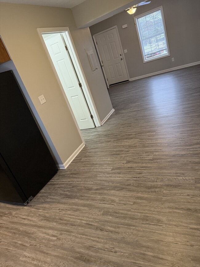 Building Photo - 306 McDougal Ave