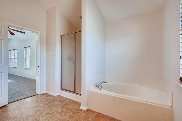 Building Photo - 12620 Summerwood Dr