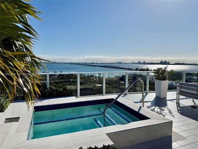 Building Photo - 4250 Biscayne Blvd