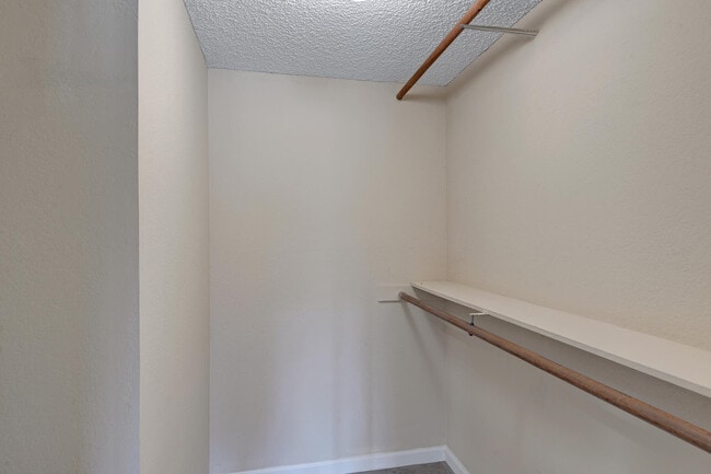 Building Photo - 73895 Saquaro Ct