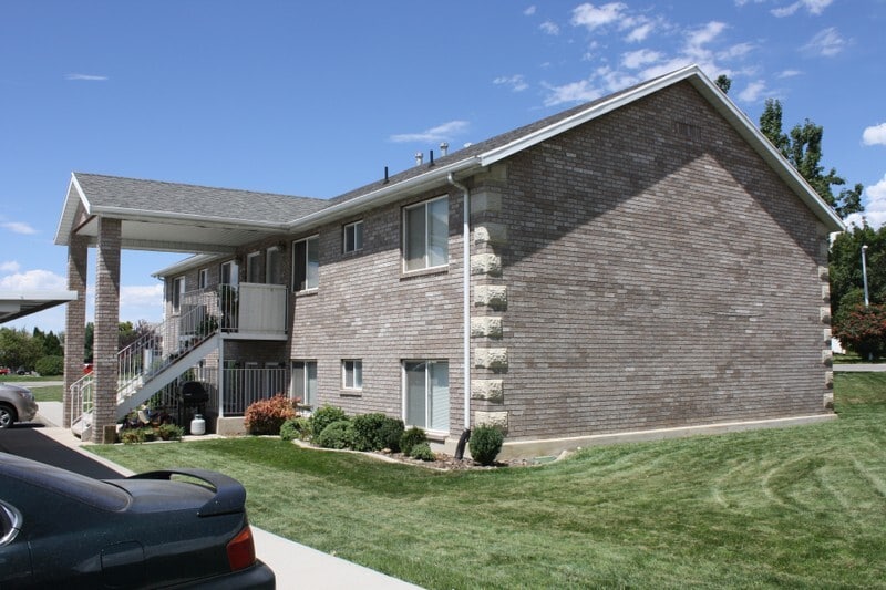 Building Photo - 496 E 1000 S