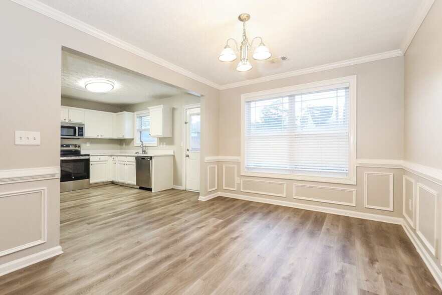 Building Photo - 4414 Rock Valley Dr